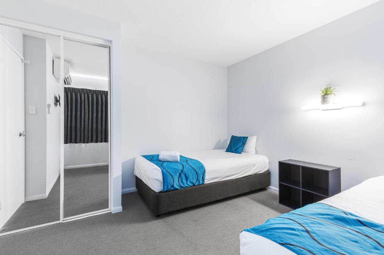 Bayview Tower Hotel Yeppoon Exterior photo