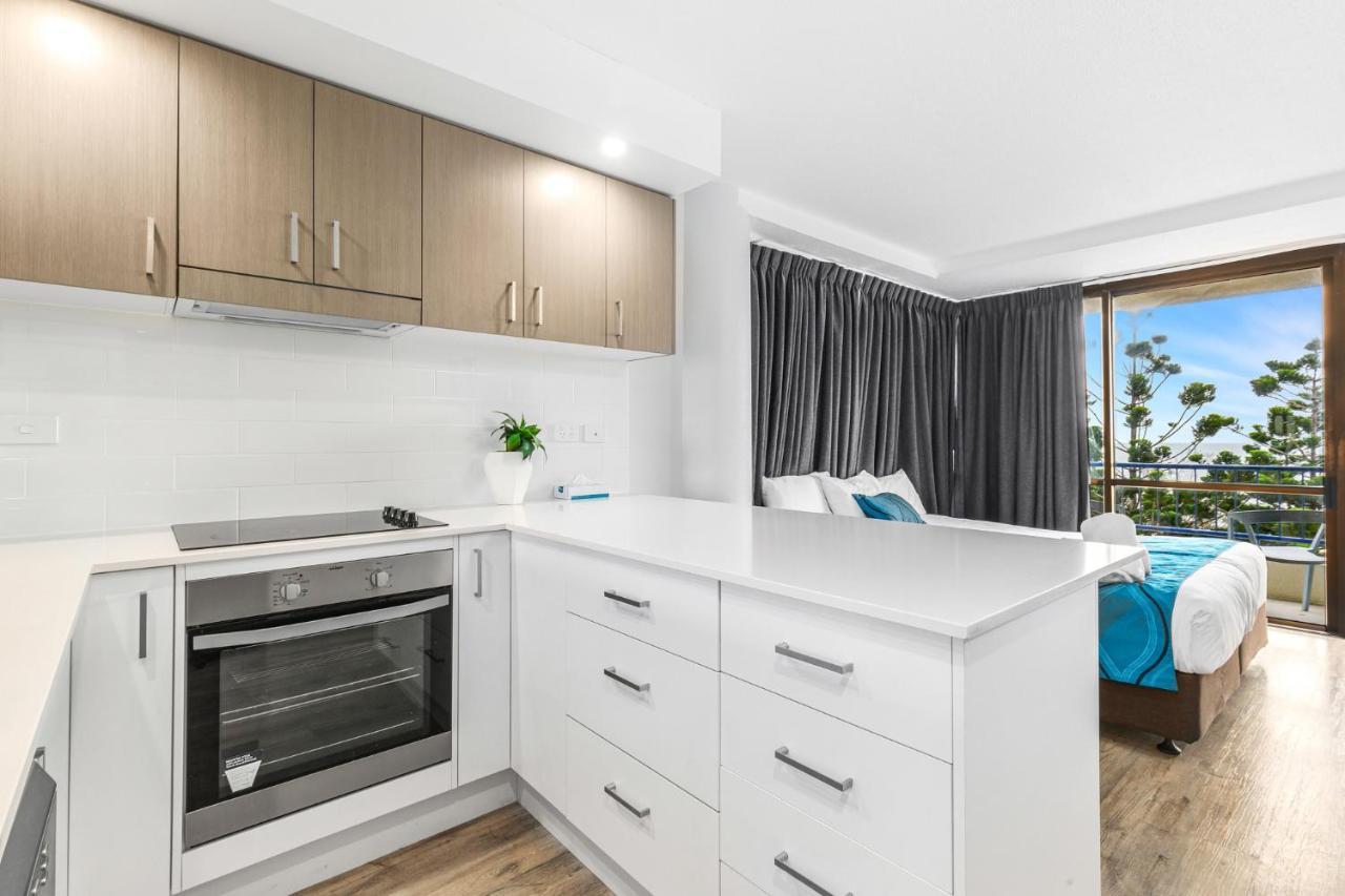 Bayview Tower Hotel Yeppoon Exterior photo