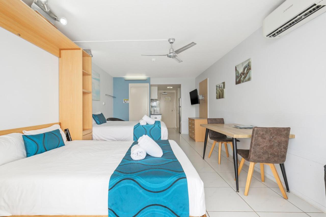 Bayview Tower Hotel Yeppoon Exterior photo