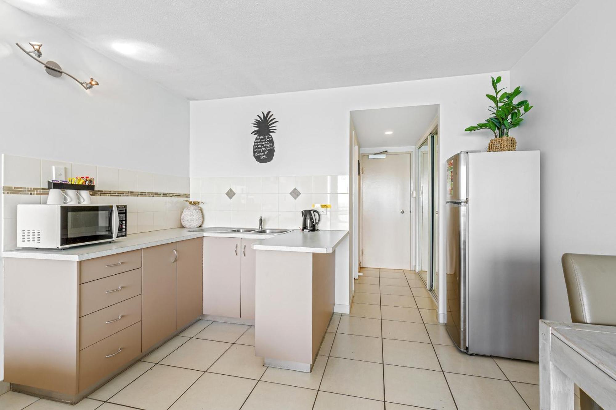 Bayview Tower Hotel Yeppoon Exterior photo